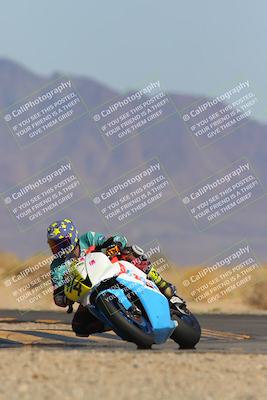 media/Mar-22-2025-CVMA (Sat) [[462c0ffedb]]/Race 13-Amateur Supersport Middleweight/